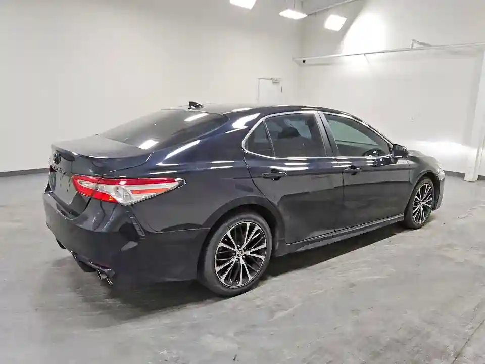 4T1G11AK4LU301607 2020 TOYOTA CAMRY-2