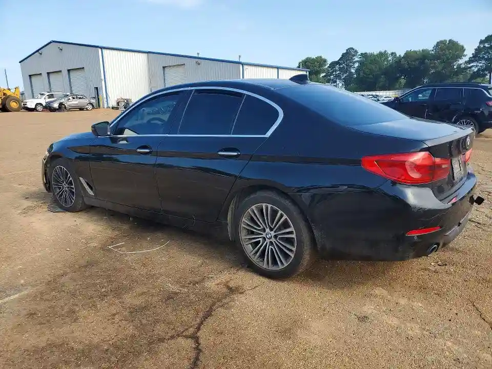 WBAJA5C54JWA37671 2018 BMW 5 SERIES-1