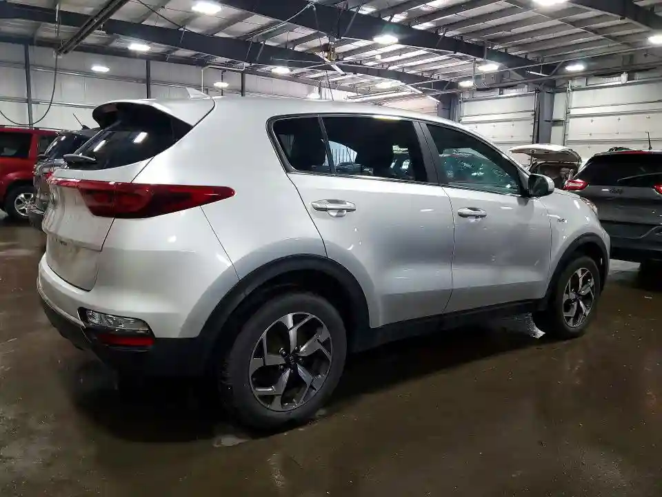 KNDPMCAC6L7798819 2020 KIA SPORTAGE-2