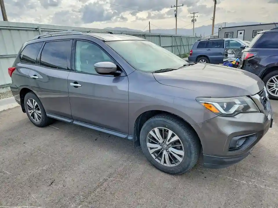 5N1DR2MM8HC624781 2017 NISSAN PATHFINDER-3