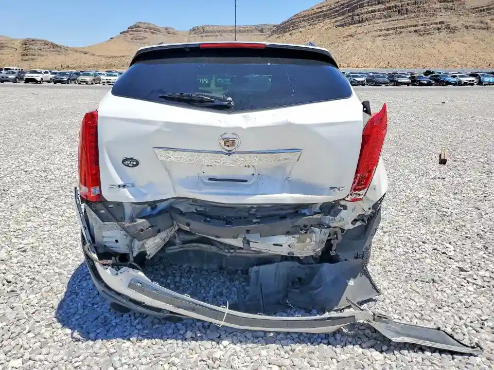 3GYFNBE33GS510088 2016 CADILLAC SRX-5