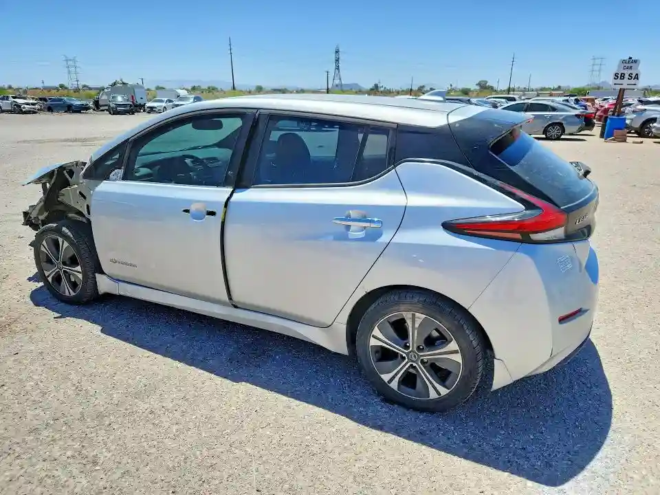 1N4BZ1CP8KC318419 2019 NISSAN LEAF-1