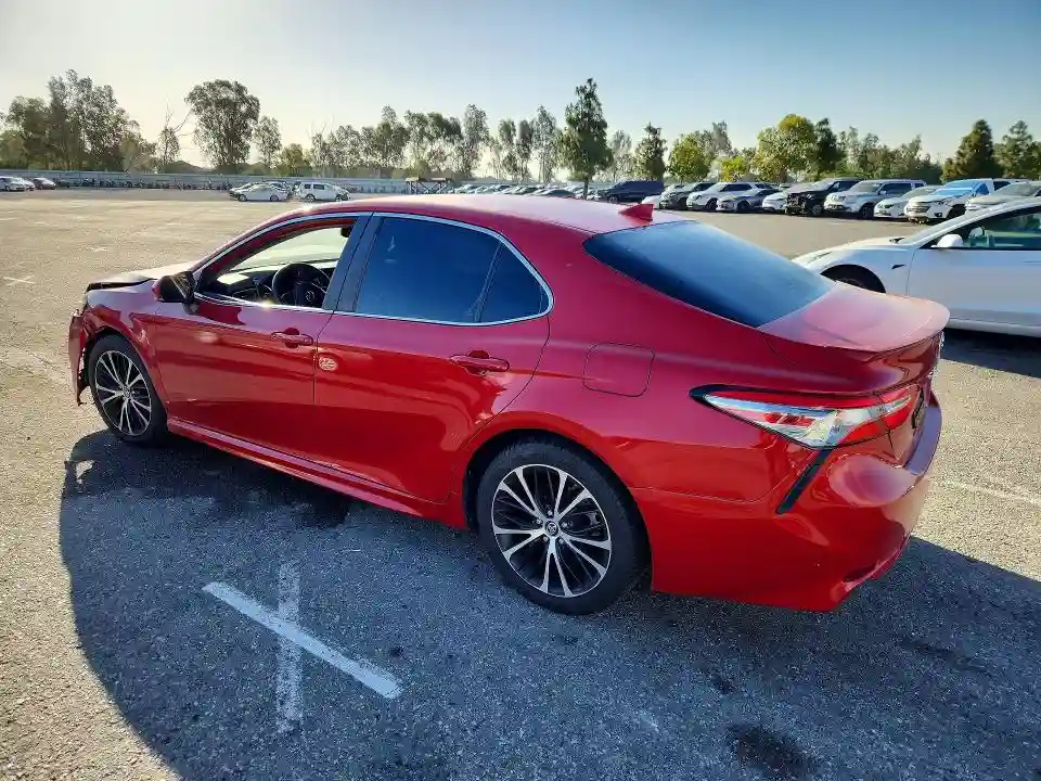 4T1B11HK8KU249574 2019 TOYOTA CAMRY-1