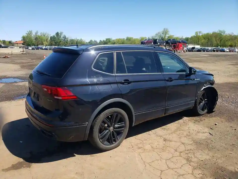 3VV8B7AX9NM047471 2022 VOLKSWAGEN TIGUAN-2