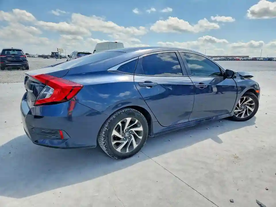 19XFC2F71GE079990 2016 HONDA CIVIC-2