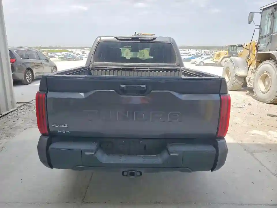 5TFLA5DB8RX159453 2024 TOYOTA TUNDRA-5