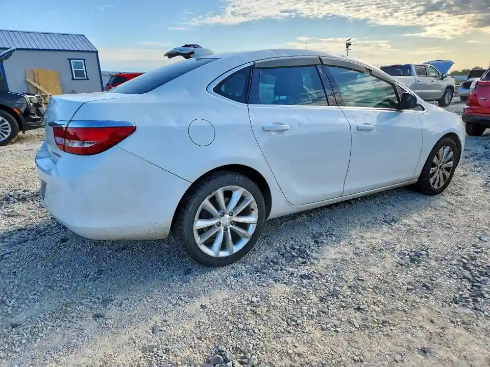 1G4PP5SK2G4100380 2016 BUICK VERANO-2