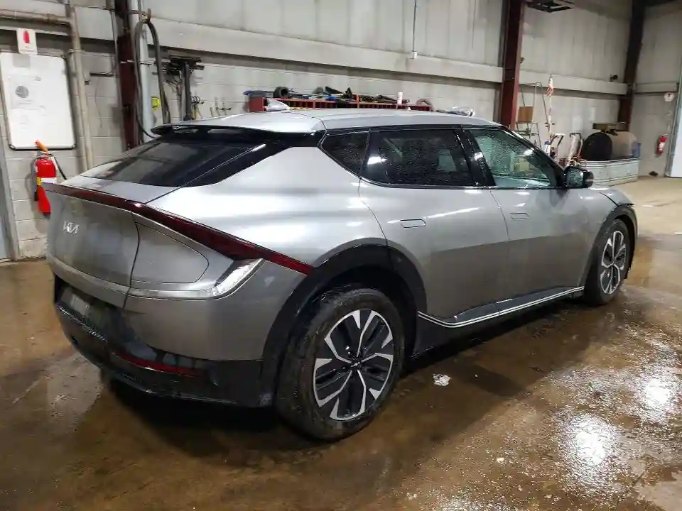 KNDC34LA0R5183075 2024 KIA ALL OTHER-2