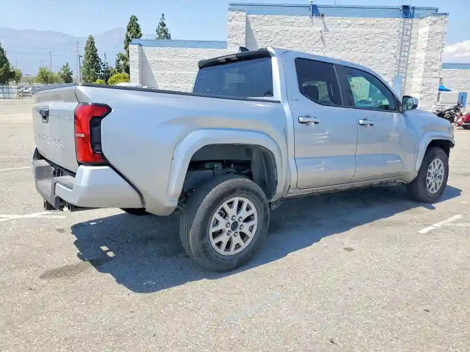 3TMKB5FN9SM042282 2025 TOYOTA TACOMA-2