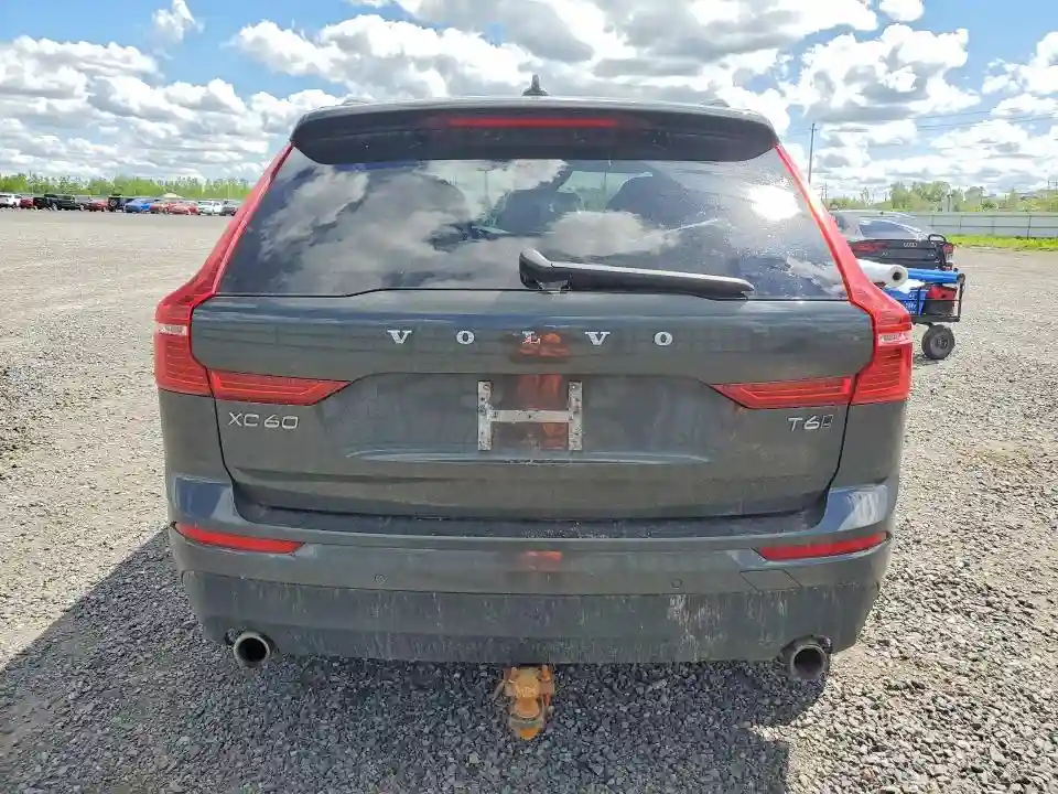 YV4A22RK3J1027216 2018 VOLVO XC60-5