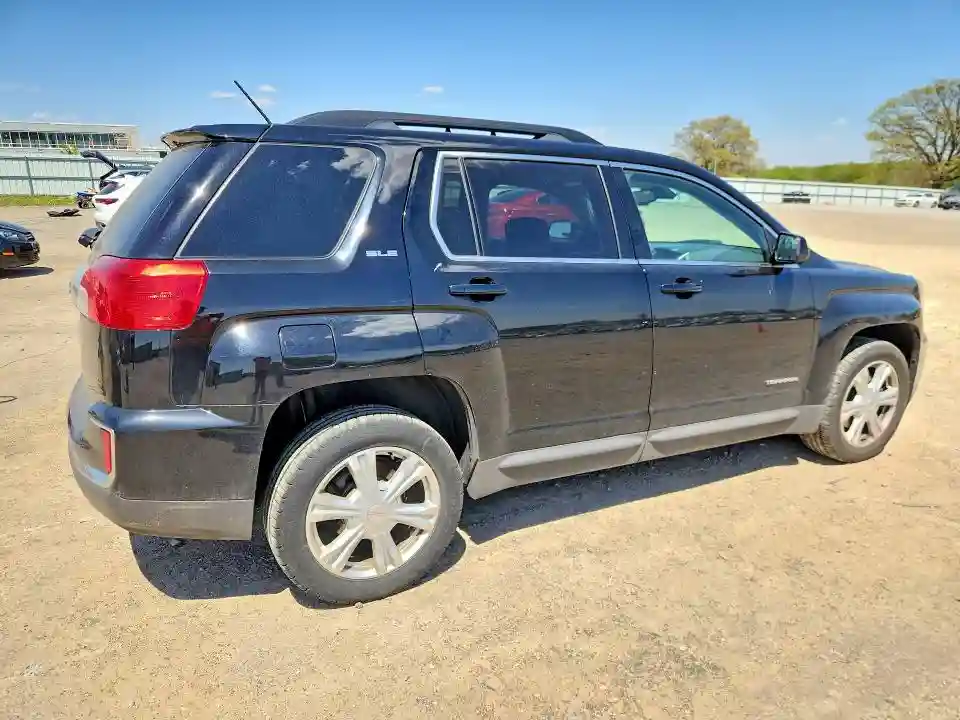 2GKFLTEK4H6331216 2017 GMC TERRAIN-2