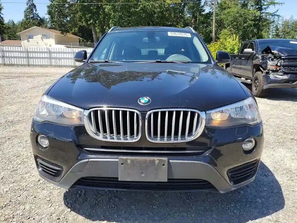 5UXWX9C57H0T00680 2017 BMW X3-4
