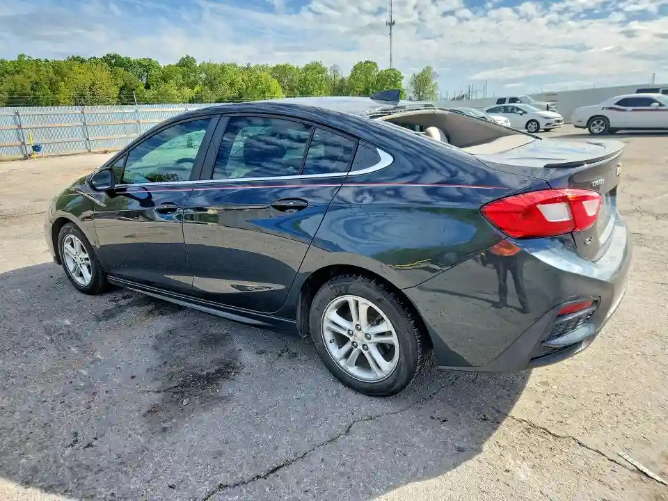 1G1BE5SM4J7160746 2018 CHEVROLET CRUZE-1