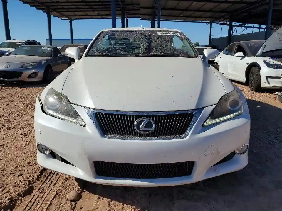 JTHFE2C28F2511424 2015 LEXUS IS-4