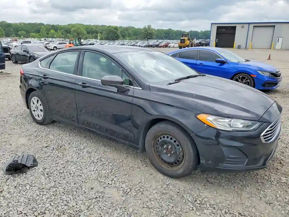 3FA6P0G78KR160984 2019 FORD FUSION-3