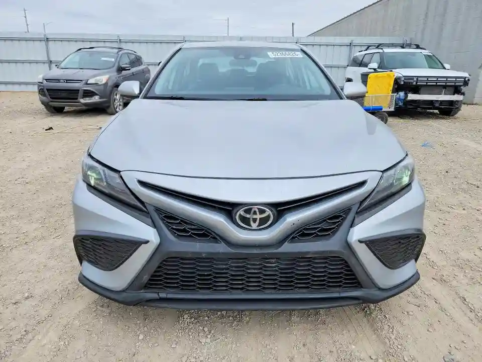 4T1G11AK7MU517985 2021 TOYOTA CAMRY-4