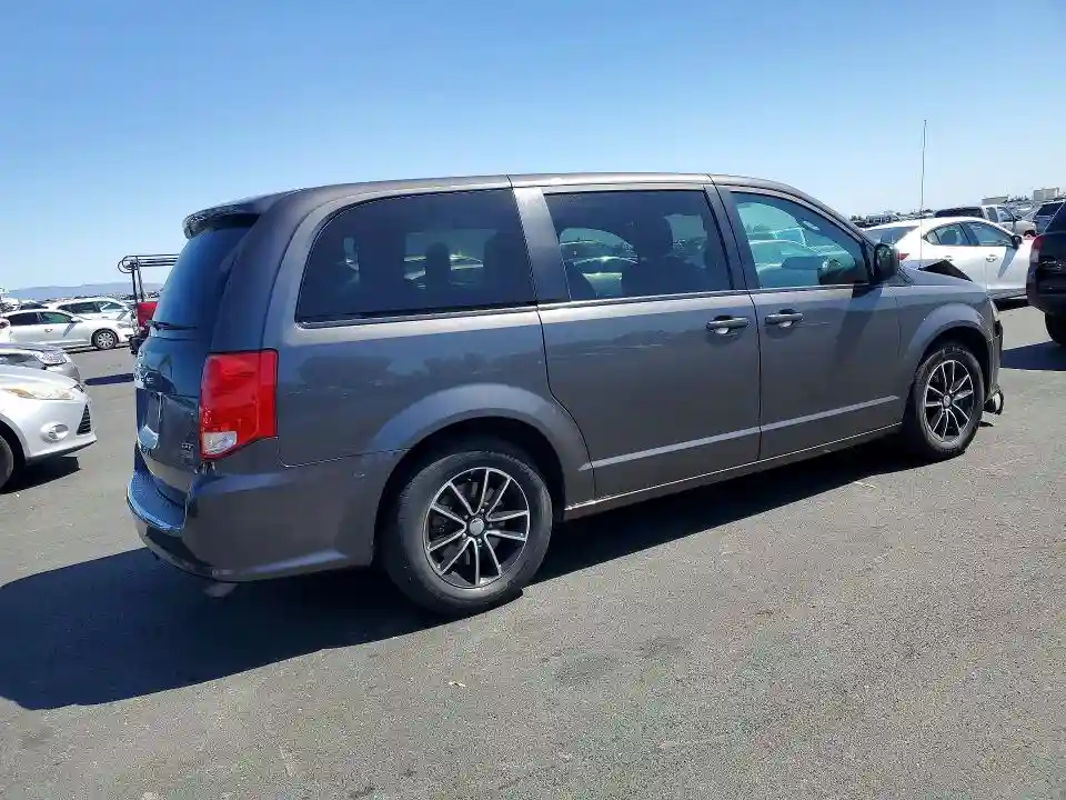 2C4RDGEG0KR646058 2019 DODGE CARAVAN-2