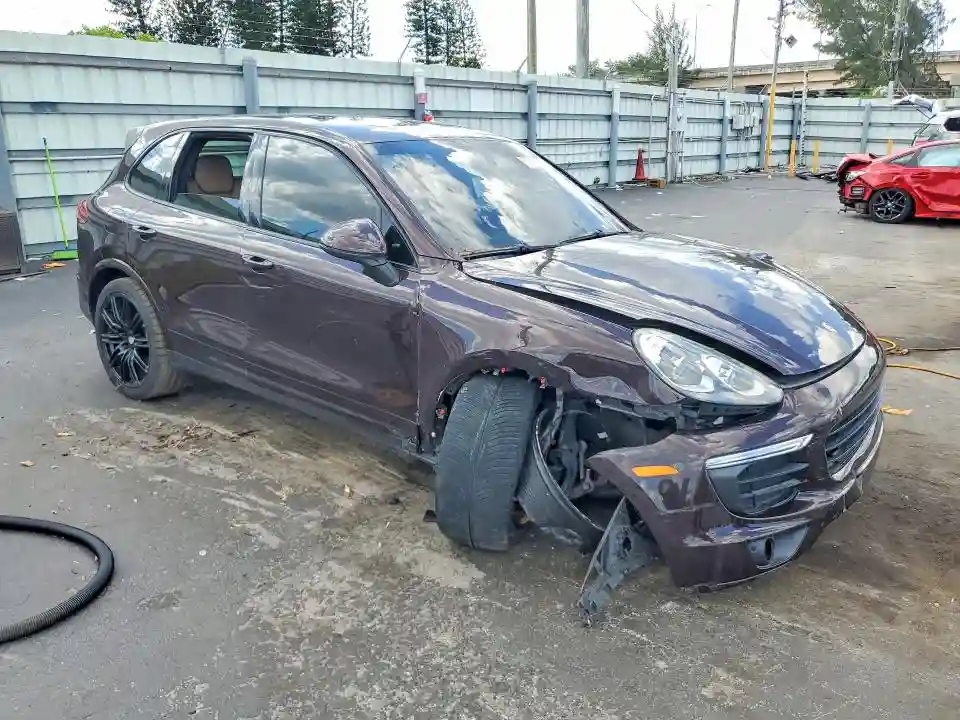 WP1AA2A2XHKA91838 2017 PORSCHE CAYENNE-3