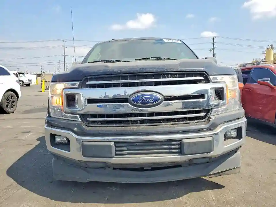 1FTEW1C52JKE81425 2018 FORD F150-4