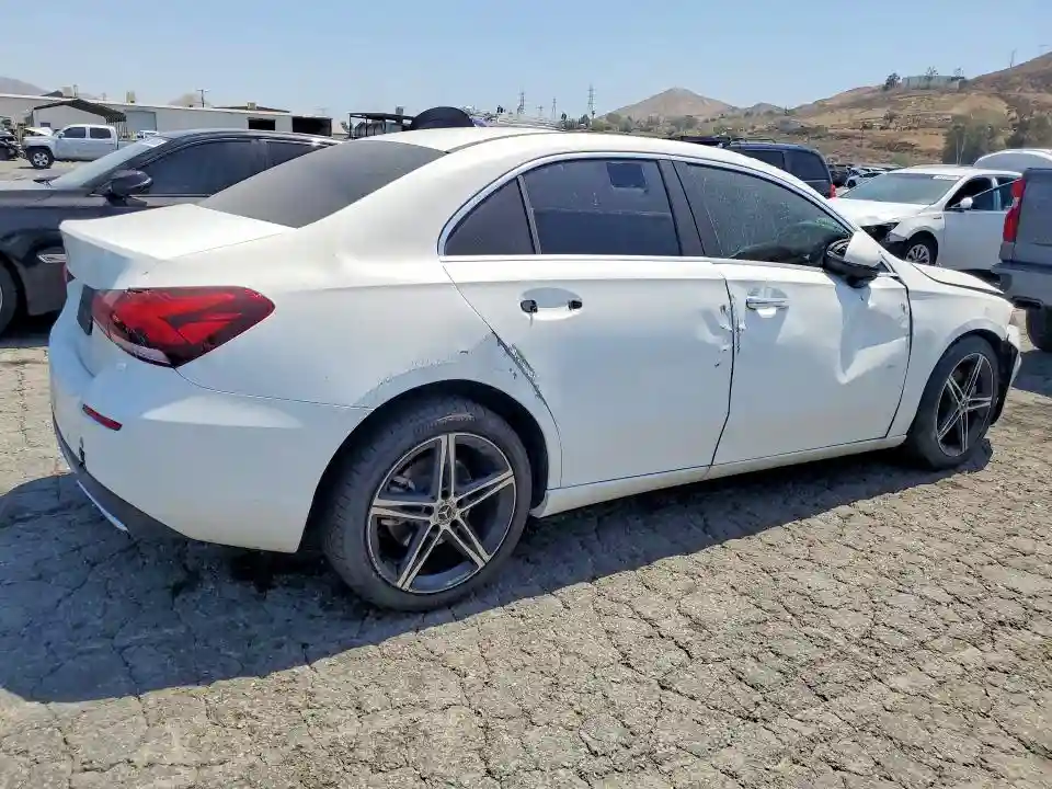 W1K3G4EB4NJ325882 2022 MERCEDES-BENZ A-CLASS-2