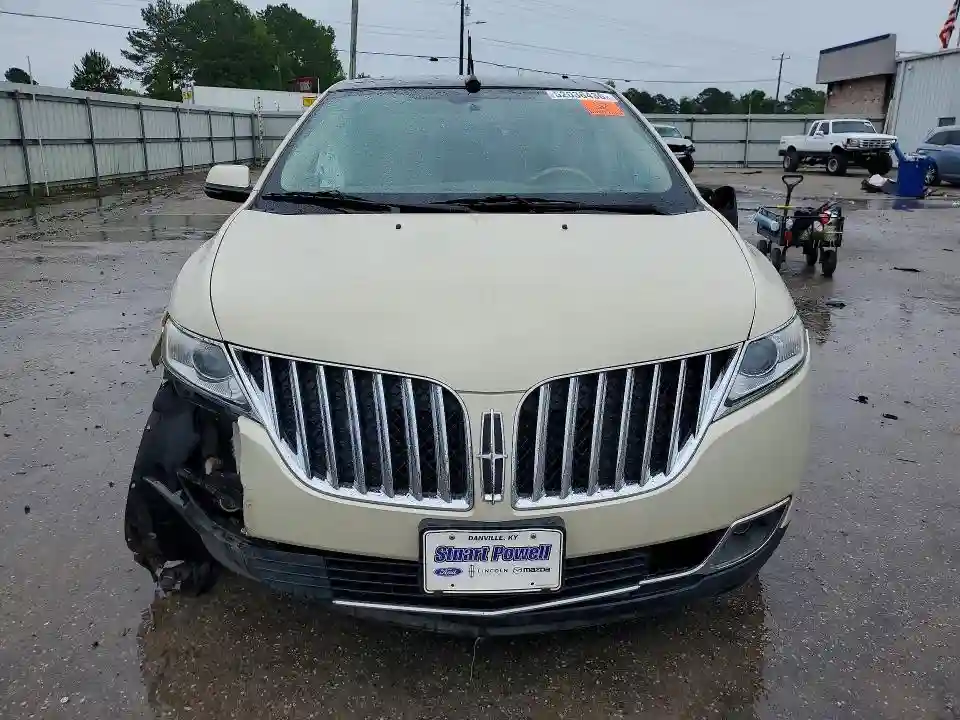 2LMDJ6JK9FBL30857 2015 LINCOLN MKX-4