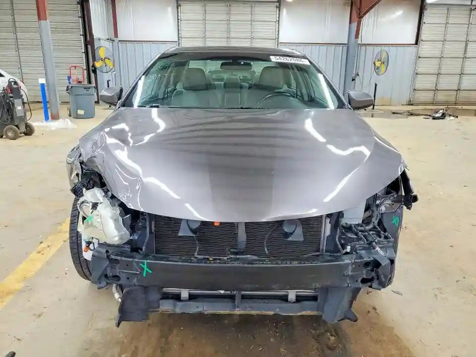 4T1BF1FK3GU547686 2016 TOYOTA CAMRY-4