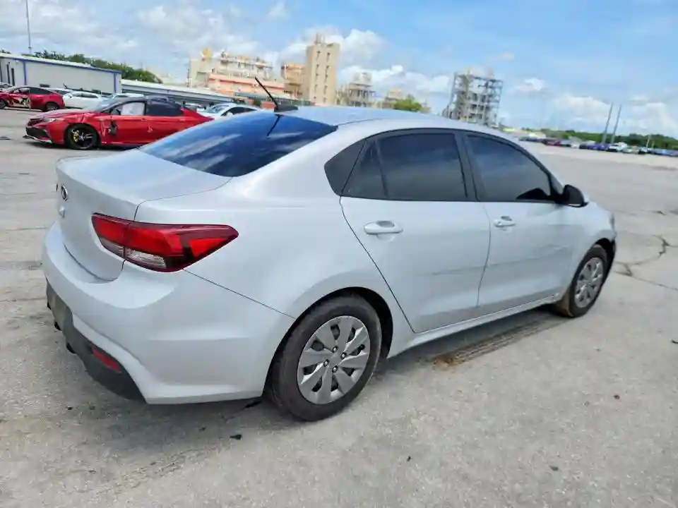 3KPA24AD4LE337984 2020 KIA RIO-2