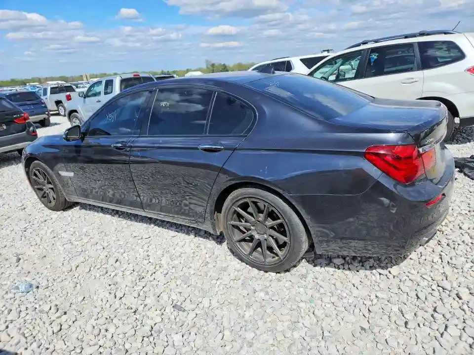 WBAYB6C5XFD966121 2015 BMW 7 SERIES-1