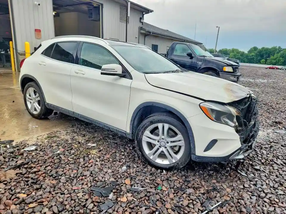 WDCTG4GB4FJ170785 2015 MERCEDES-BENZ GLA-CLASS-3