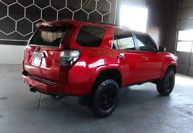 JTEBU5JR0H5437725 2017 TOYOTA 4RUNNER-2