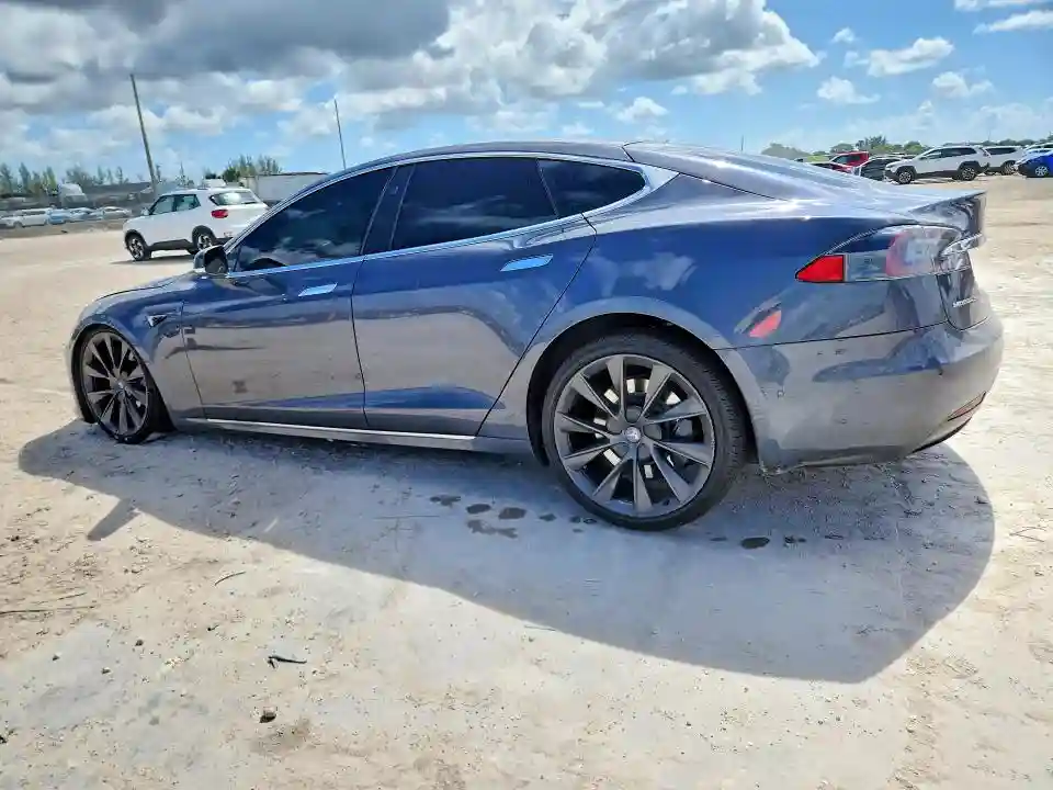 5YJSA1E28KF305109 2019 TESLA MODEL S-1