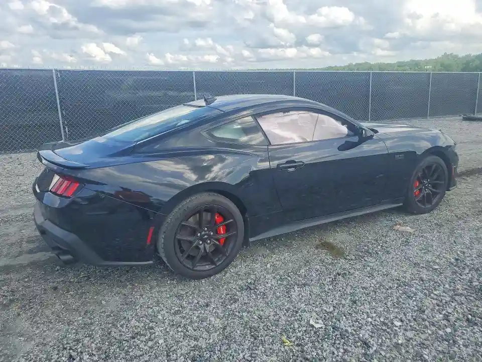1FA6P8CF9R5435772 2024 FORD MUSTANG-2