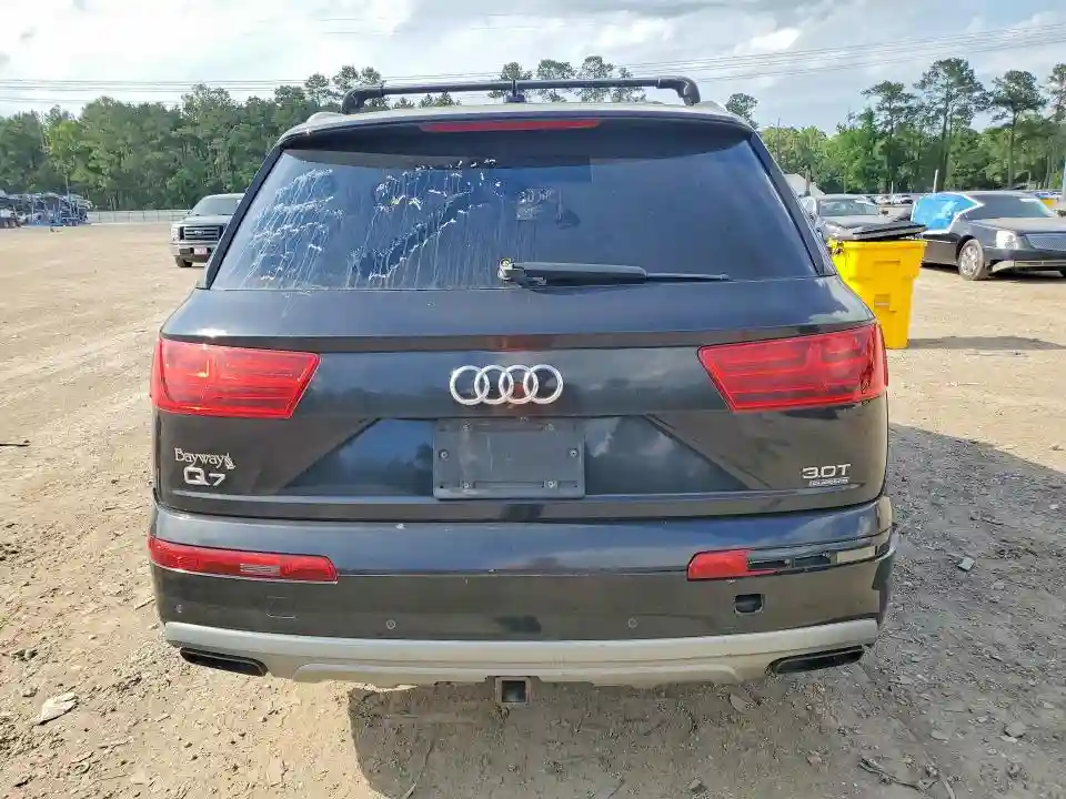 WA1LAAF75HD012275 2017 AUDI Q7-5