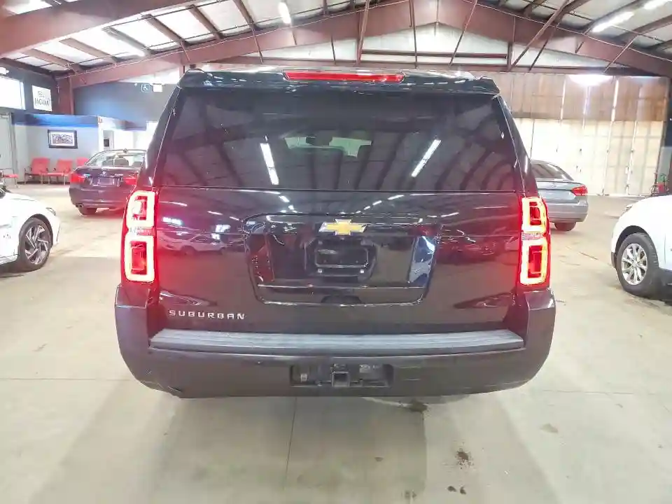 1GNSKHKC1KR345696 2019 CHEVROLET SUBURBAN-5