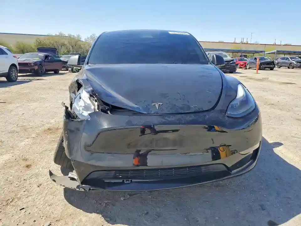 7SAYGAEE3RF991107 2024 TESLA MODEL Y-4