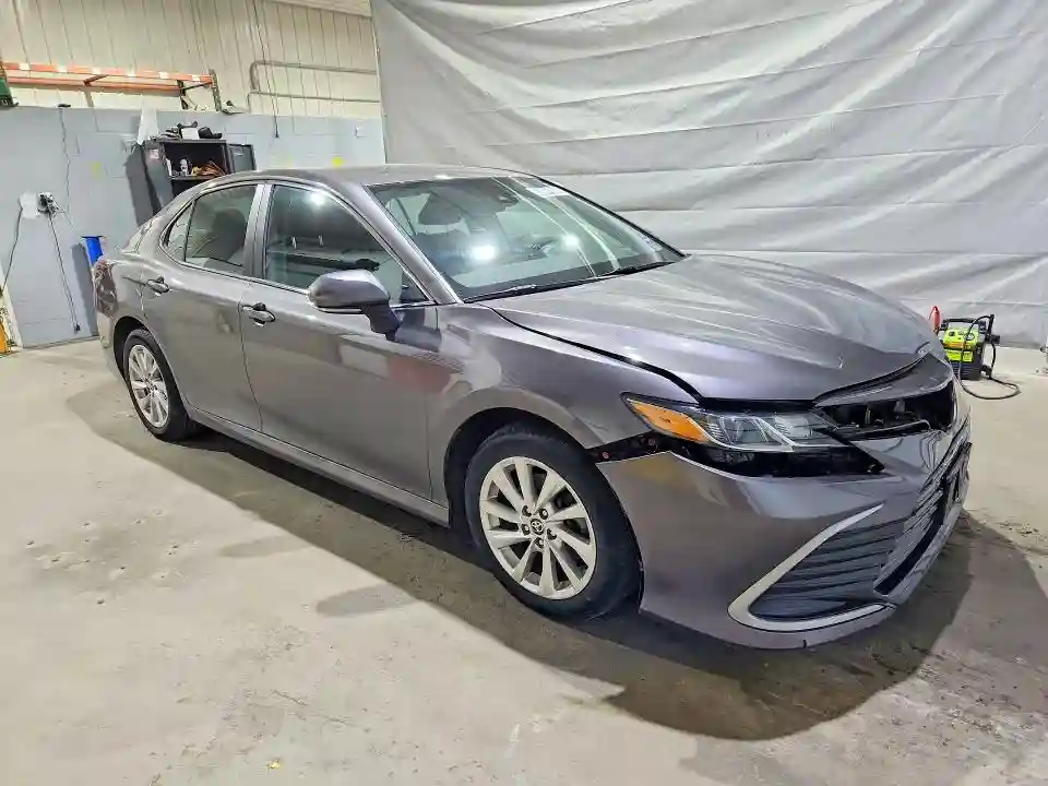4T1C11BK0MU029619 2021 TOYOTA CAMRY-3