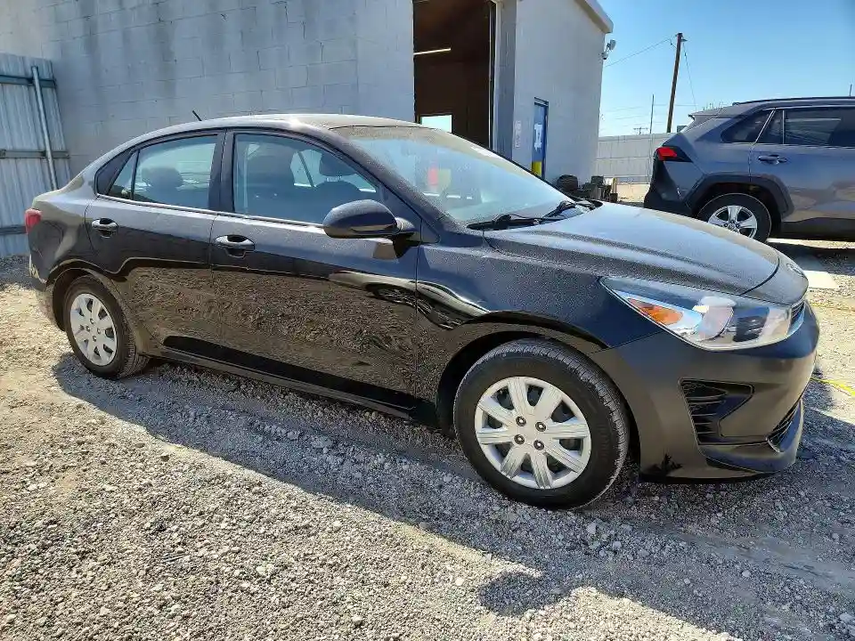 3KPA24AD4ME428755 2021 KIA RIO-3