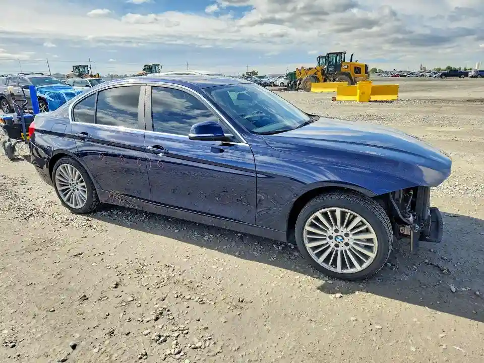 WBA3B9G55FNR93338 2015 BMW 3 SERIES-3