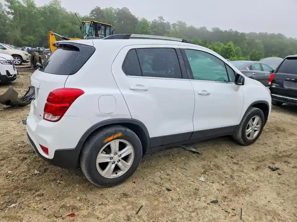 KL7CJPSB7KB818685 2019 CHEVROLET TRAX-2
