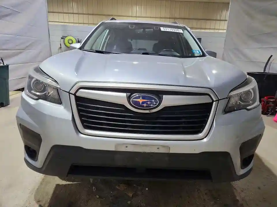 JF2SKAJC0LH443810 2020 SUBARU FORESTER-4