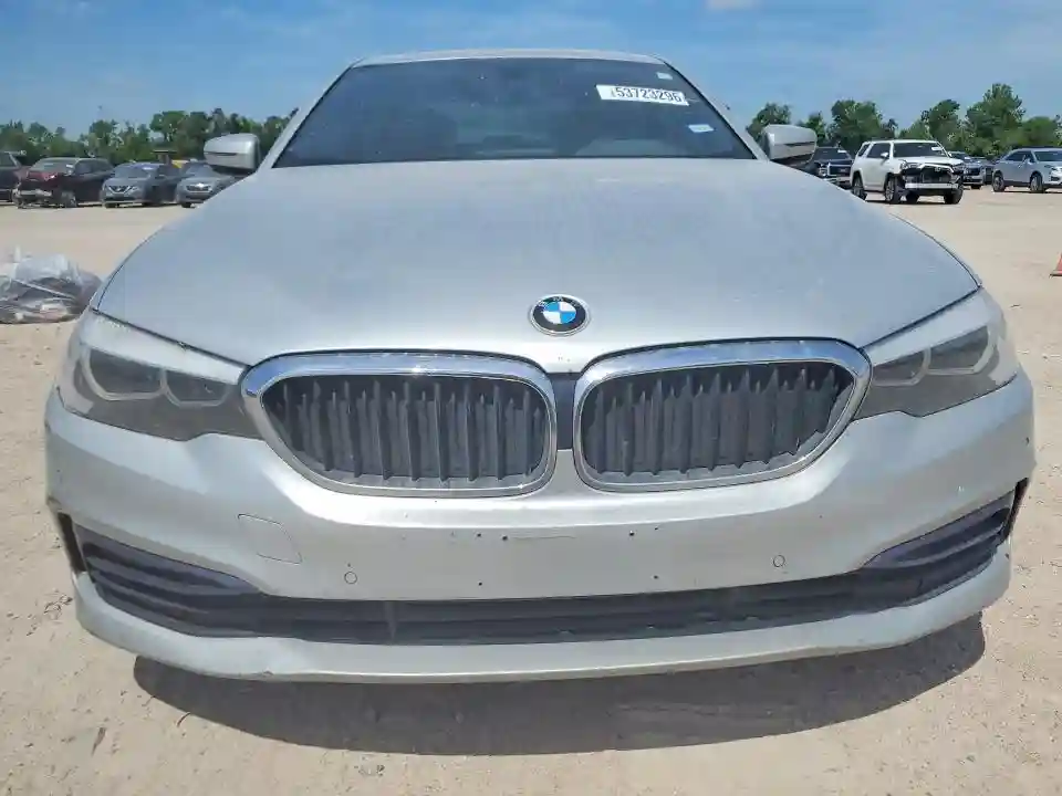 WBAJA5C51JWA57179 2018 BMW 5 SERIES-4