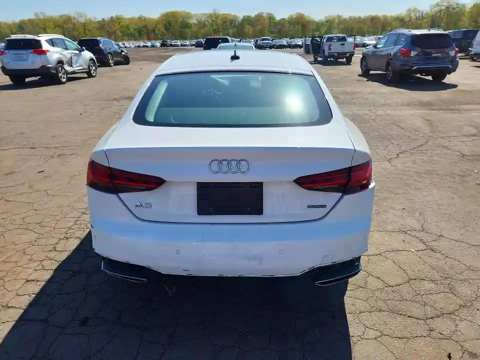 WAUFACF58NA018191 2022 AUDI A5-5