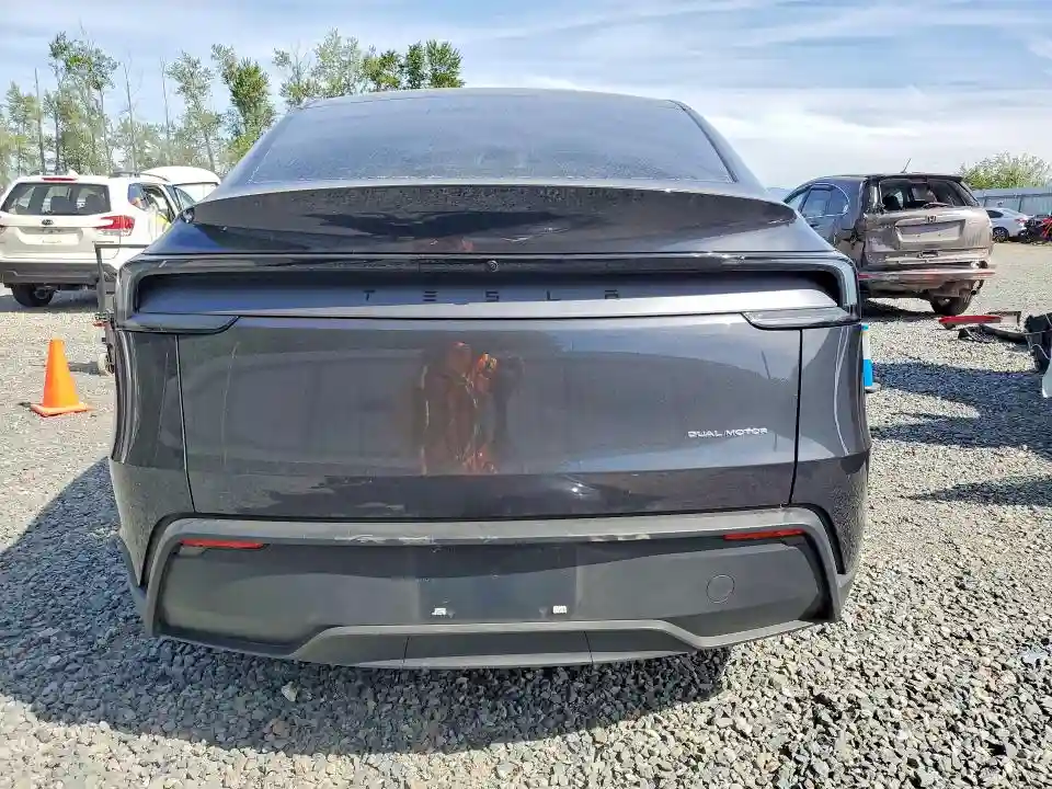 7SAYGDEE7TF517668 2026 TESLA MODEL Y-5