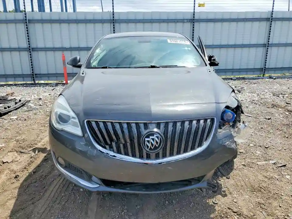 2G4GL5EX5H9147372 2017 BUICK REGAL-4