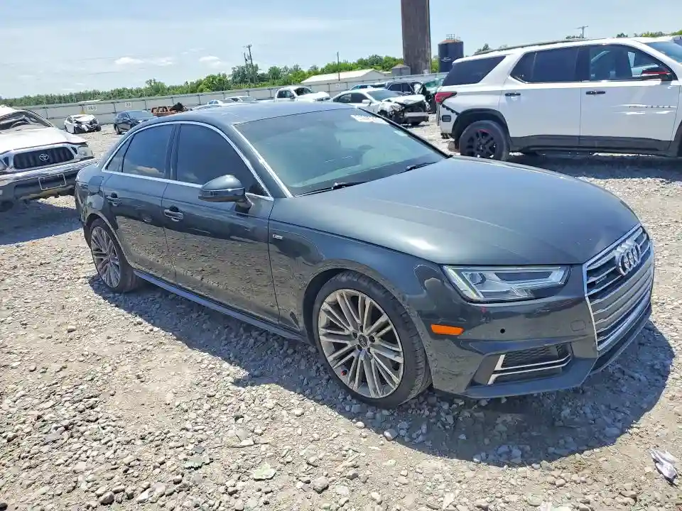 WAUENAF42JA049779 2018 AUDI A4-3