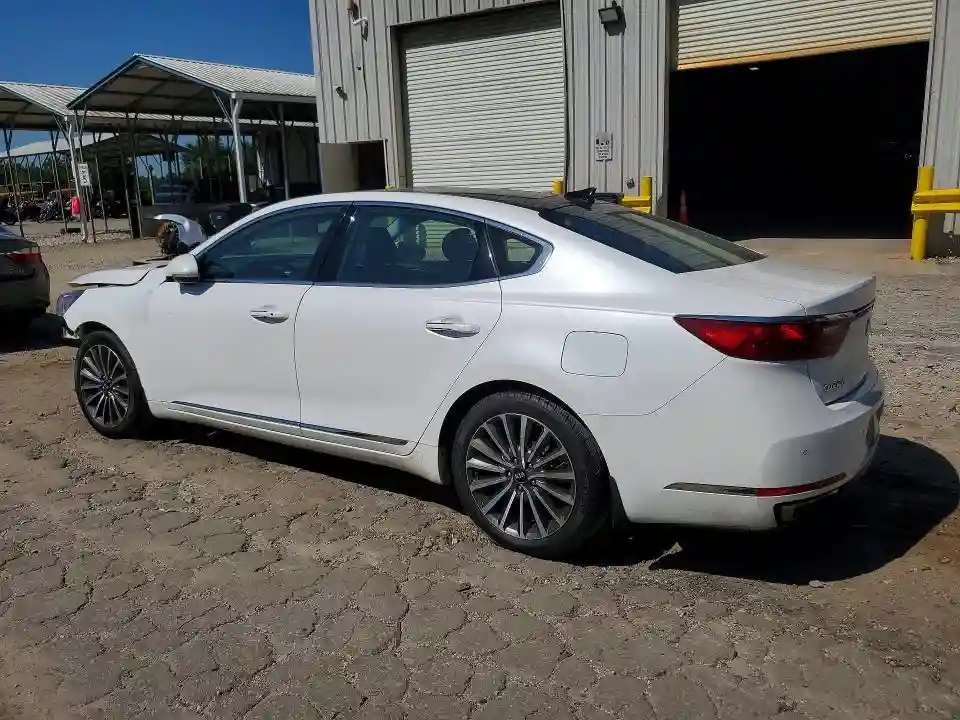 KNALC4J12H5046184 2017 KIA CADENZA-1