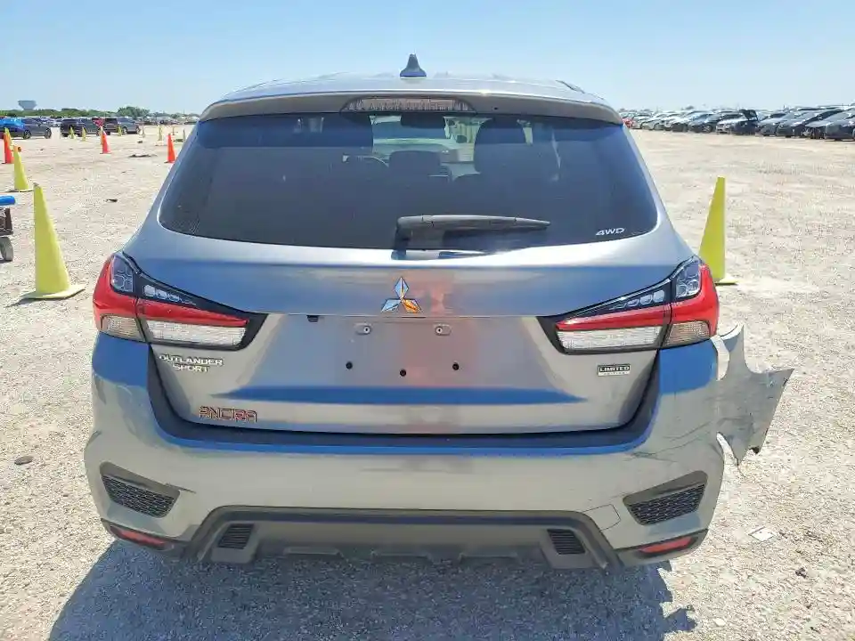 JA4ARUAU6RU009028 2024 MITSUBISHI OUTLANDER-5
