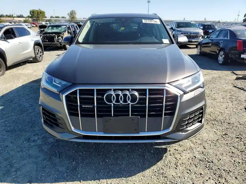 WA1LXAF7XLD002820 2020 AUDI Q7-4
