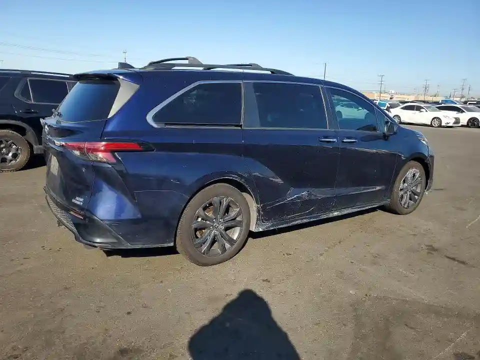 5TDXRKEC0NS090659 2022 TOYOTA SIENNA-2