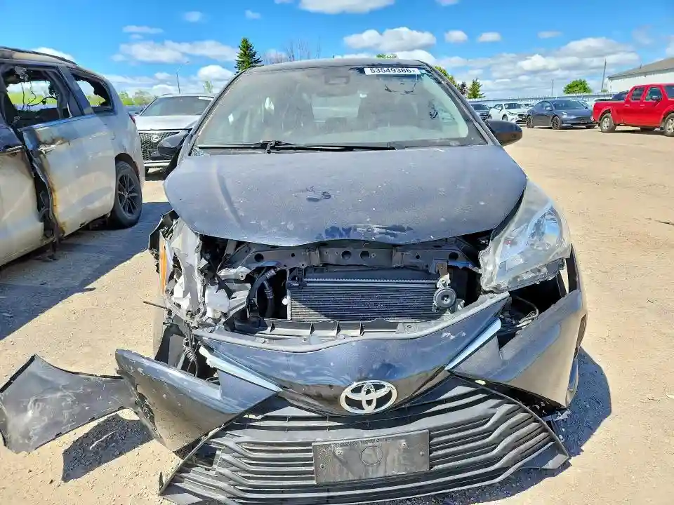 VNKKTUD32JA088452 2018 TOYOTA YARIS-4